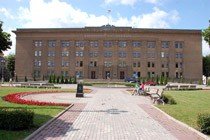 Daugavpils Universitātes skvērs